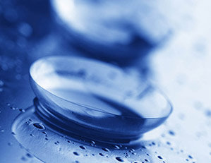 blaugetönte Kontaktlinsen